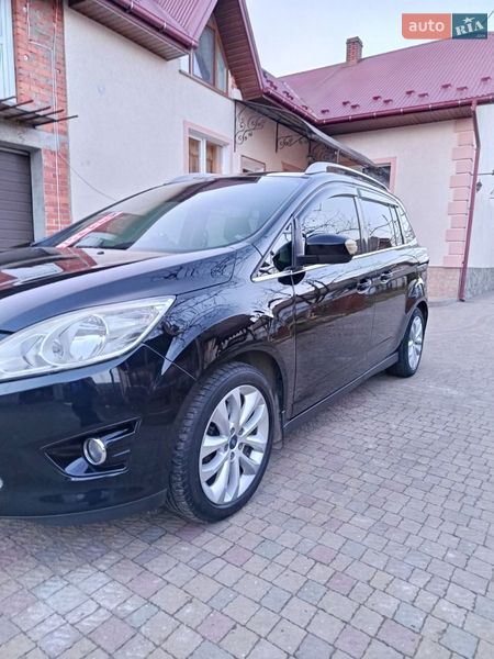 Минивэн Ford Grand C-Max 2010 в Николаеве