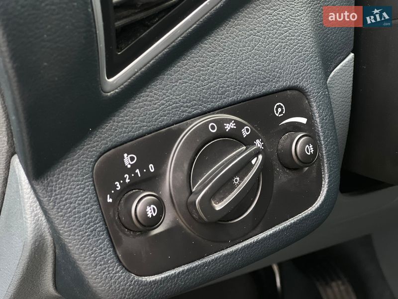 Минивэн Ford Grand C-Max 2012 в Стрые фото 47 Минивэн Ford Grand C-Max 2012 в Стрые