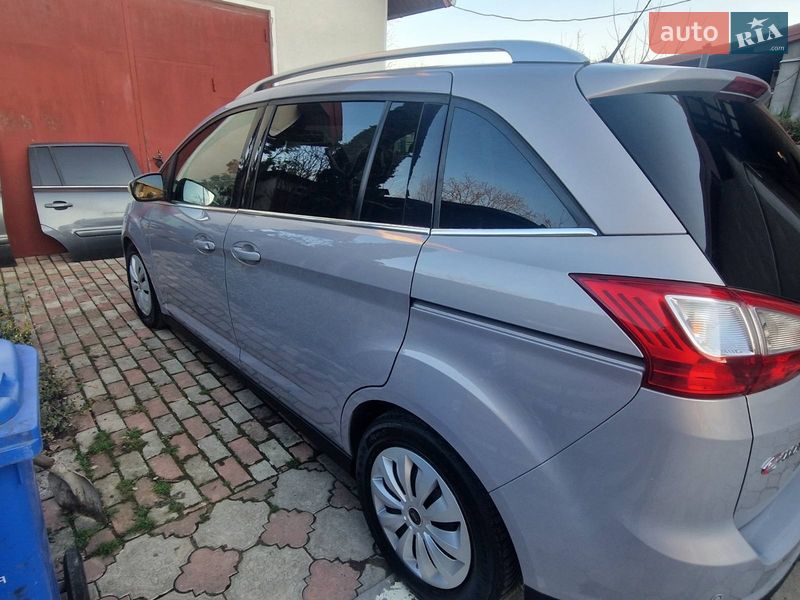 Минивэн Ford Grand C-Max 2011 в Коломые