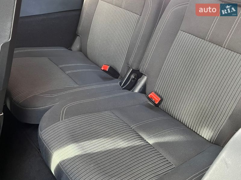 Мінівен Ford Grand C-Max 2010 в Дрогобичі