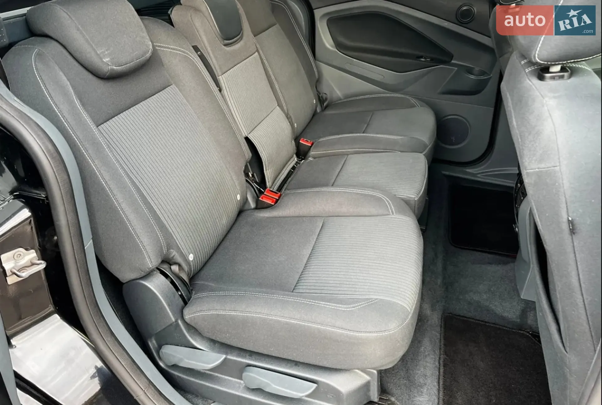 2012 Ford C-MAX - мініатюра 30