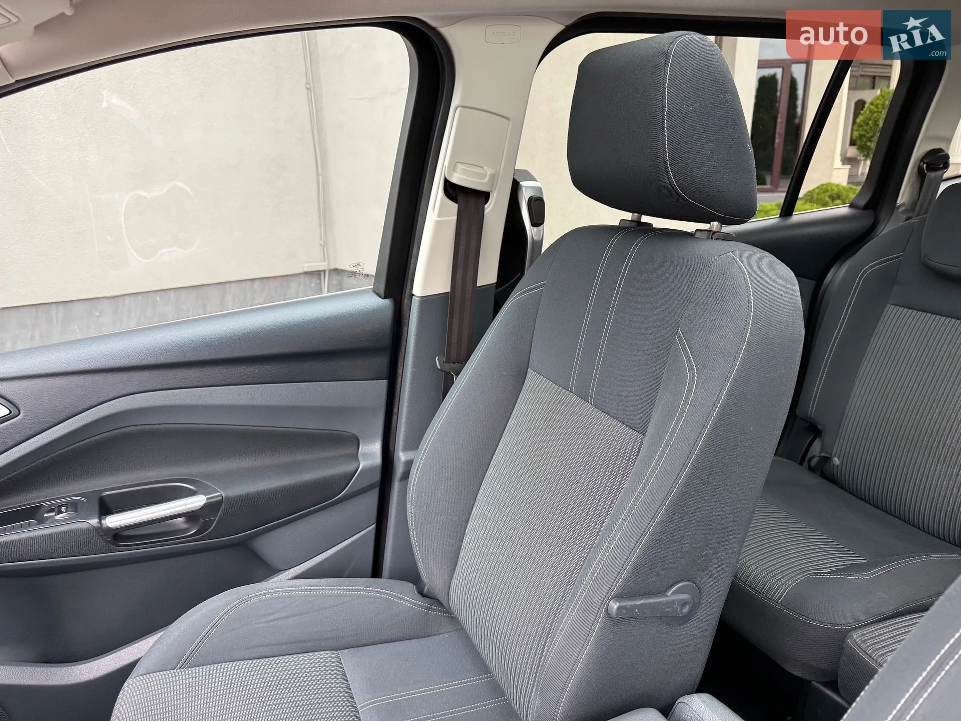 2013 Ford C-MAX - мініатюра 57