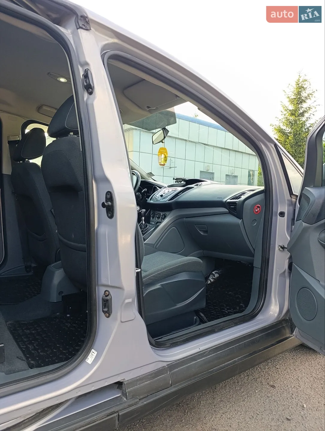 2010 Ford C-MAX - мініатюра 40