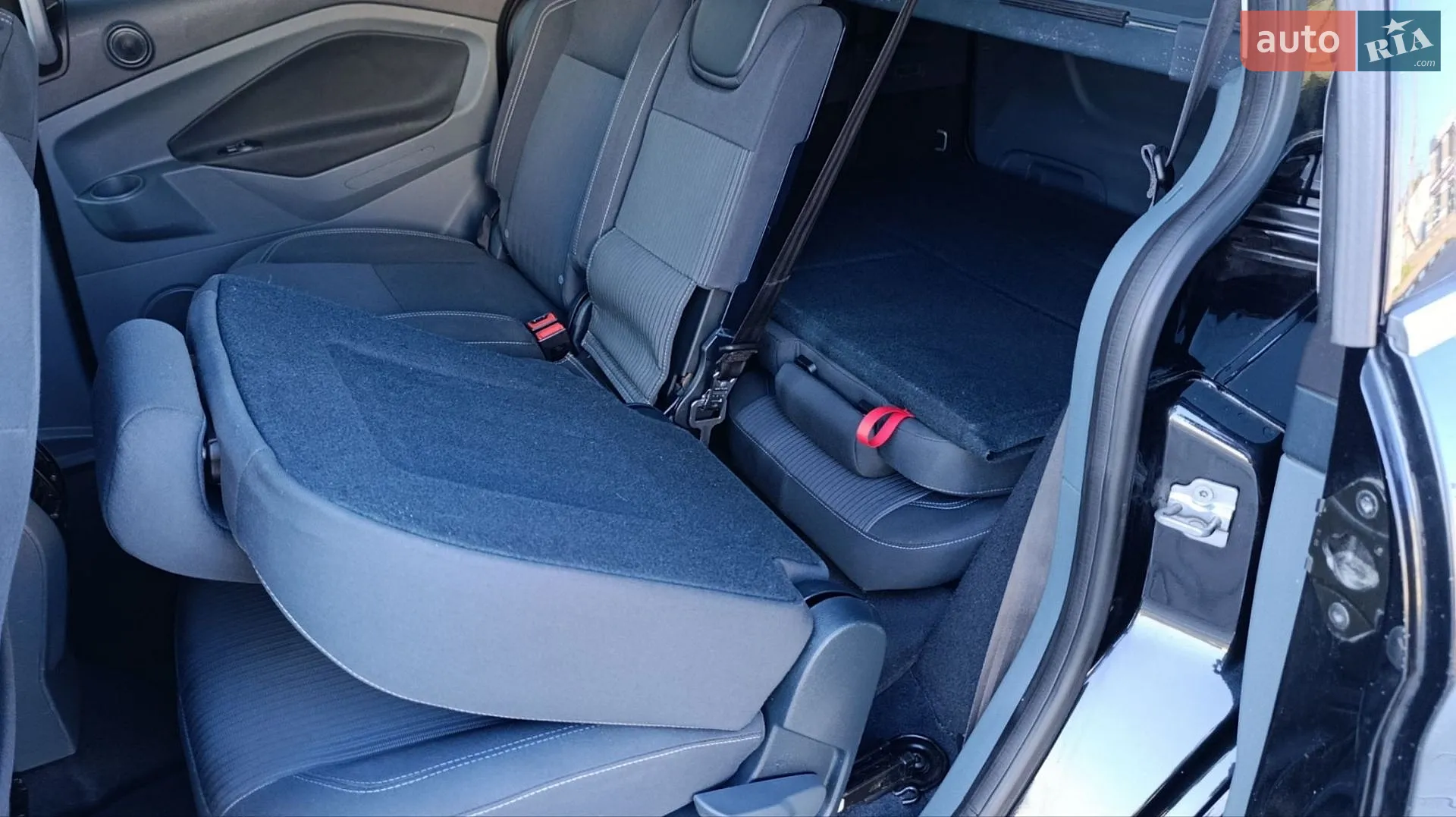 2013 Ford C-MAX - мініатюра 24