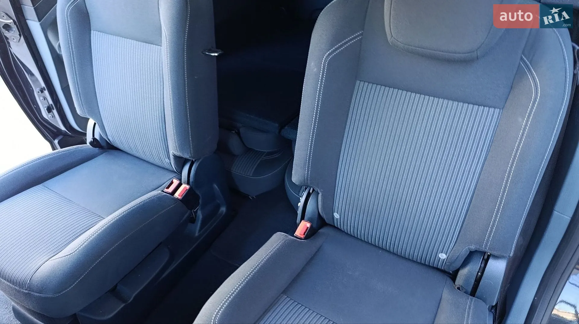 2013 Ford C-MAX - мініатюра 52