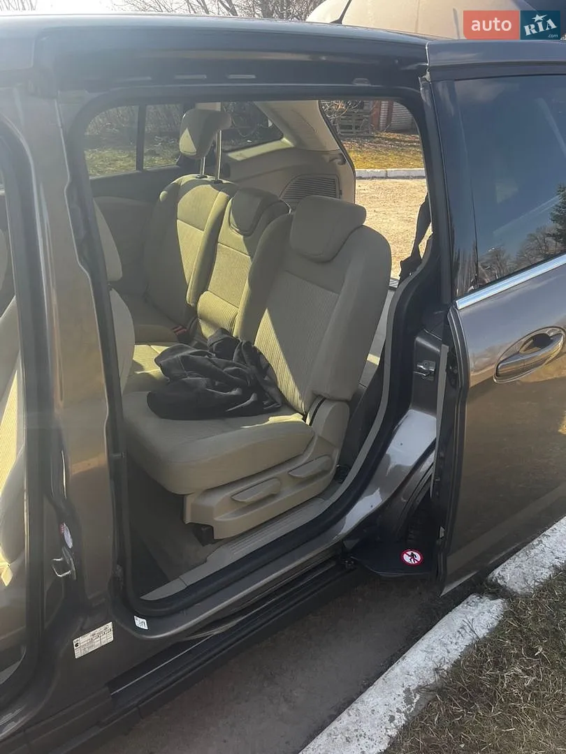 2013 Ford C-MAX - мініатюра 16