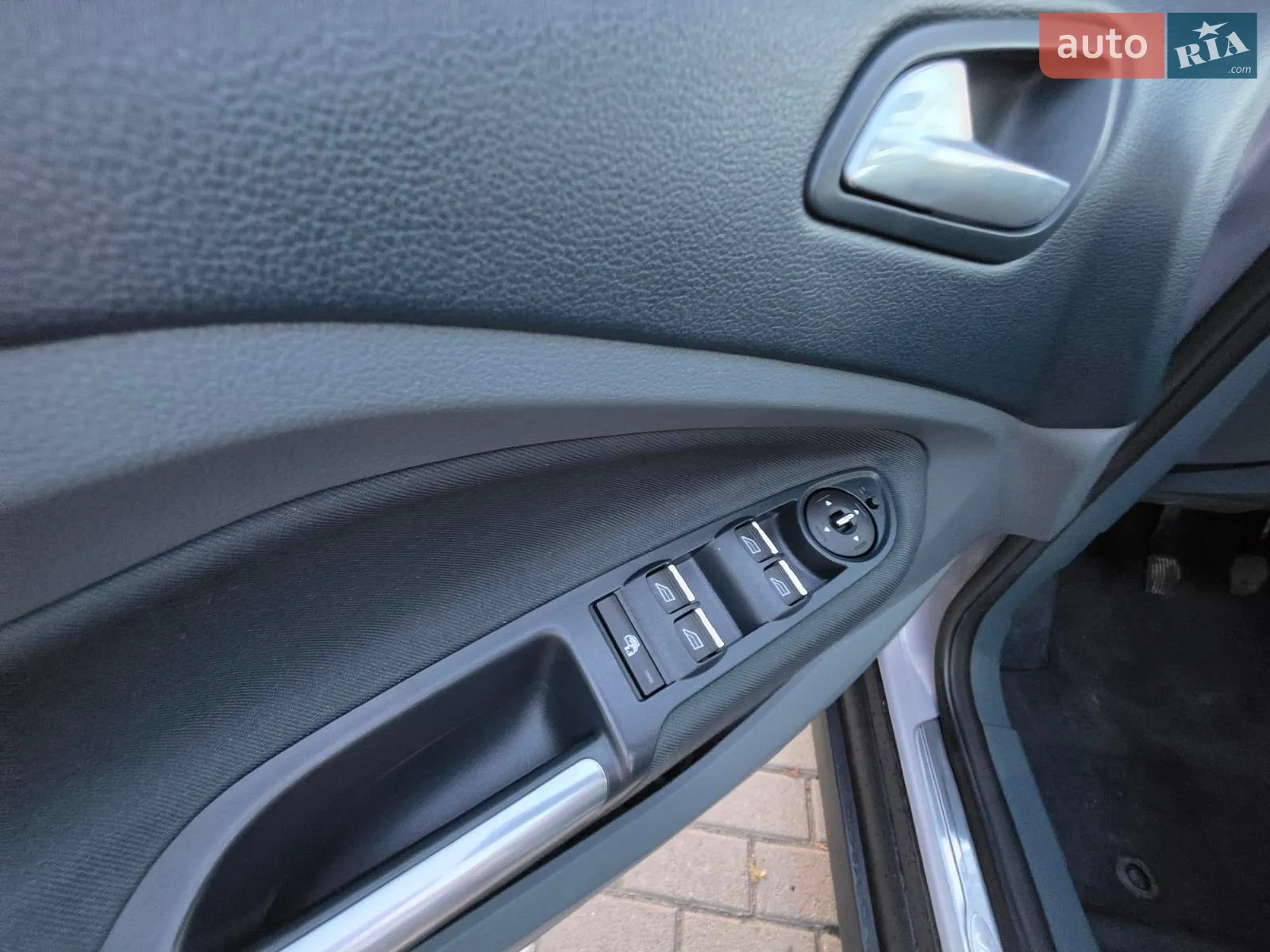 2011 Ford C-MAX - мініатюра 27