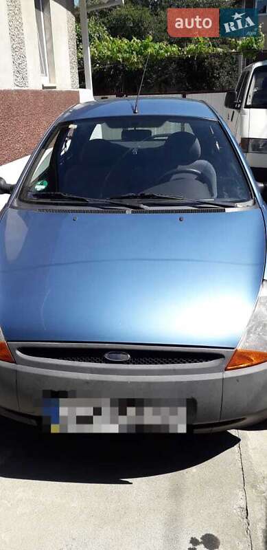 Хэтчбек Ford KA 2002 в Черновцах