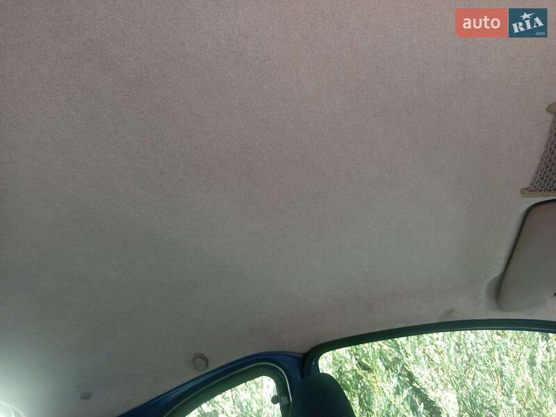 Хэтчбек Ford KA 2006 в Киеве