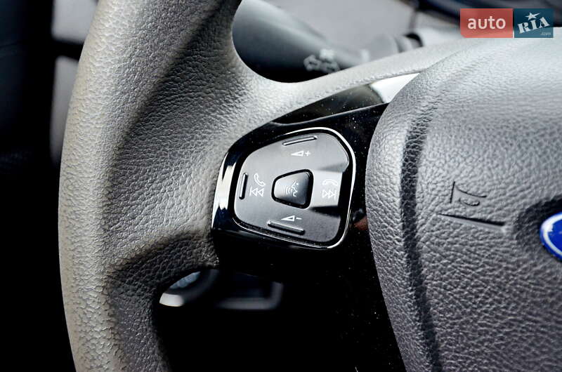 Хэтчбек Ford KA 2017 в Ивано-Франковске