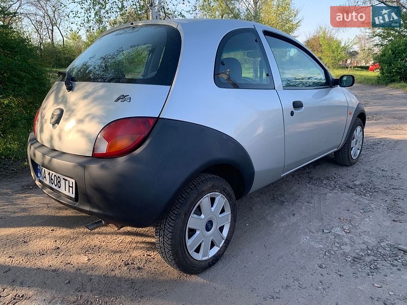 Хэтчбек Ford KA 2007 в Смеле