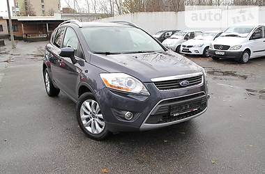 Внедорожник / Кроссовер Ford Kuga 2012 в Киеве