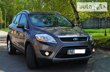 Внедорожник / Кроссовер Ford Kuga 2012 в Днепре