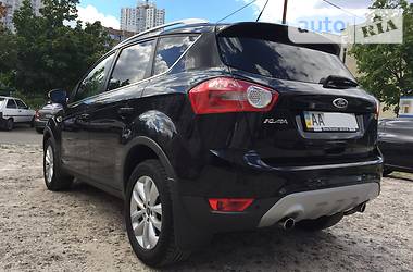 Внедорожник / Кроссовер Ford Kuga 2012 в Киеве