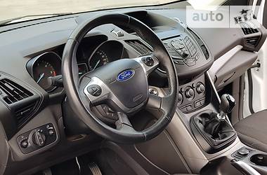 Внедорожник / Кроссовер Ford Kuga 2016 в Николаеве