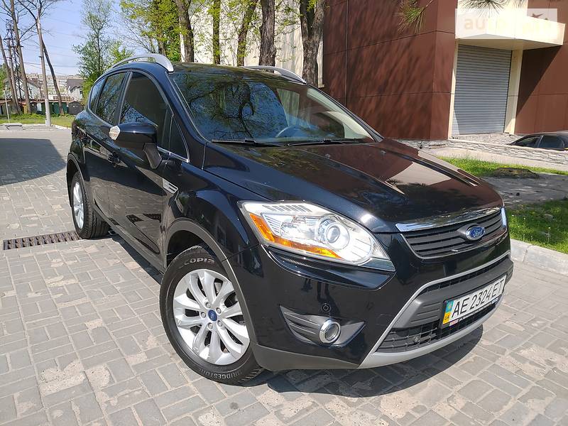 Внедорожник / Кроссовер Ford Kuga 2012 в Днепре