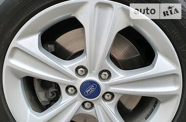 Внедорожник / Кроссовер Ford Kuga 2013 в Киеве