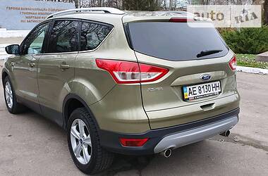 Внедорожник / Кроссовер Ford Kuga 2013 в Киеве