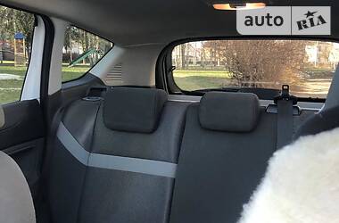 Позашляховик / Кросовер Ford Kuga 2010 в 