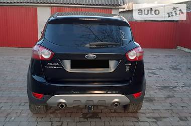 Позашляховик / Кросовер Ford Kuga 2010 в 