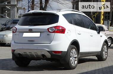 Позашляховик / Кросовер Ford Kuga 2011 в 