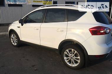 Універсал Ford Kuga 2012 в 