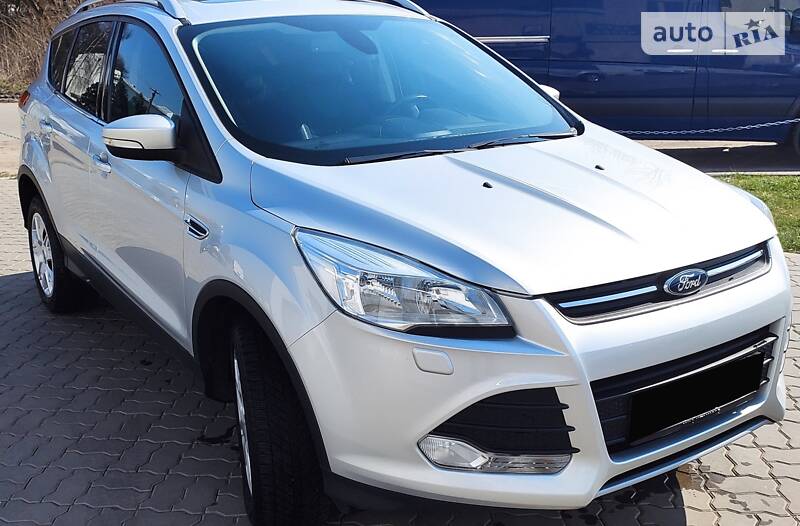 Позашляховик / Кросовер Ford Kuga 2014 в Нововолинську