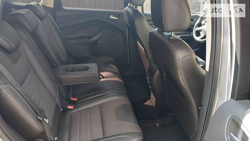 Позашляховик / Кросовер Ford Kuga 2014 в Нововолинську