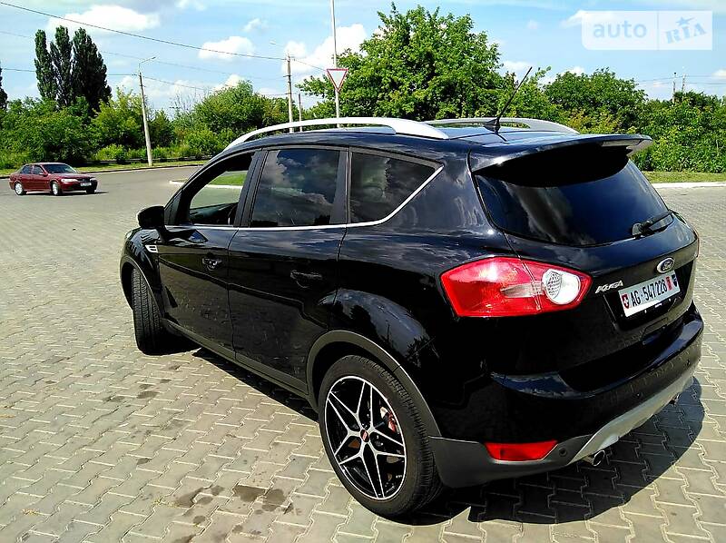 Позашляховик / Кросовер Ford Kuga 2012 в Луцьку