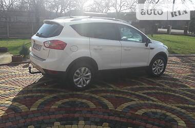 Внедорожник / Кроссовер Ford Kuga 2010 в 