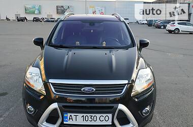 Внедорожник / Кроссовер Ford Kuga 2011 в Ивано-Франковске