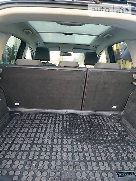 Позашляховик / Кросовер Ford Kuga 2011 в Івано-Франківську