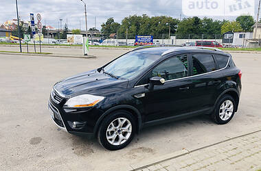 Внедорожник / Кроссовер Ford Kuga 2011 в Ивано-Франковске