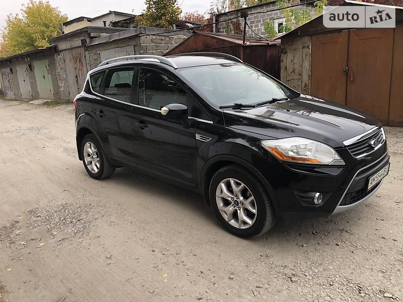 Внедорожник / Кроссовер Ford Kuga 2012 в Киеве