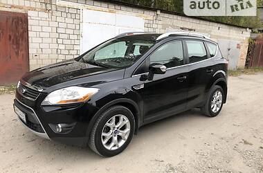 Внедорожник / Кроссовер Ford Kuga 2012 в Киеве