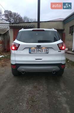 Внедорожник / Кроссовер Ford Kuga 2018 в Кодыме