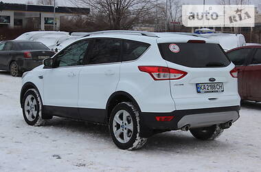 Позашляховик / Кросовер Ford Kuga 2015 в Дніпрі