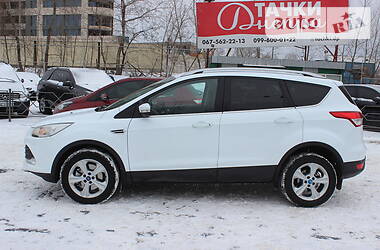 Позашляховик / Кросовер Ford Kuga 2015 в Дніпрі