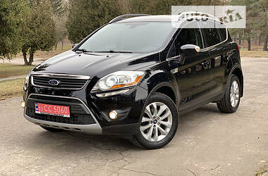 Внедорожник / Кроссовер Ford Kuga 2012 в 