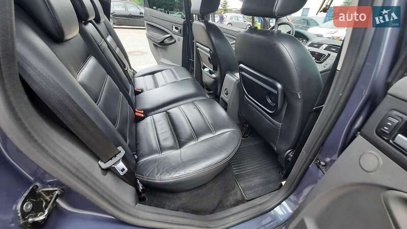 Внедорожник / Кроссовер Ford Kuga 2011 в Львове