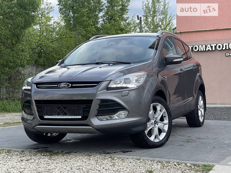 Внедорожник / Кроссовер Ford Kuga 2014 в Ивано-Франковске