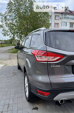 Внедорожник / Кроссовер Ford Kuga 2014 в Ивано-Франковске