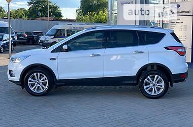 Внедорожник / Кроссовер Ford Kuga 2018 в 