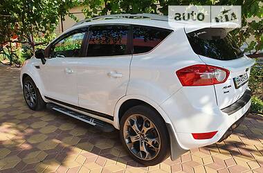 Внедорожник / Кроссовер Ford Kuga 2011 в Измаиле