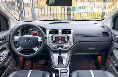 Позашляховик / Кросовер Ford Kuga 2010 в 