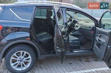 Внедорожник / Кроссовер Ford Kuga 2011 в 