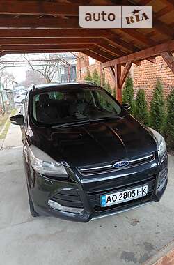 Внедорожник / Кроссовер Ford Kuga 2013 в Хусте