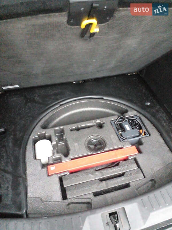 Позашляховик / Кросовер Ford Kuga 2014 в Тячеві фото 11 Позашляховик / Кросовер Ford Kuga 2014 в Тячеві