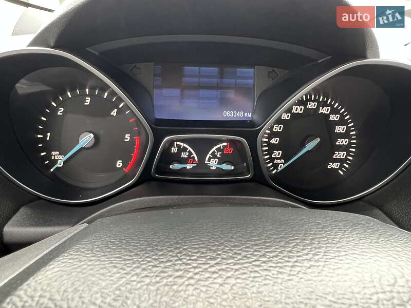 Позашляховик / Кросовер Ford Kuga 2016 в Красилові