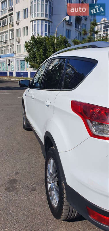 Внедорожник / Кроссовер Ford Kuga 2013 в Одессе